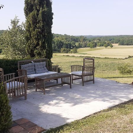 lembaudie Saint-Privat-des-Pres Bagian luar foto