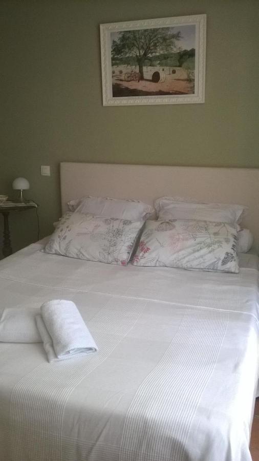 lembaudie Saint-Privat-des-Pres Bagian luar foto